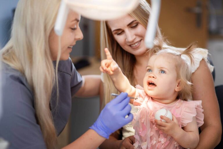 Stomatologia dziecięca Toruń