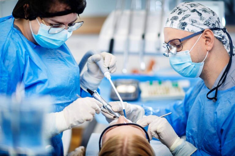 Wybielanie zębów Toruń